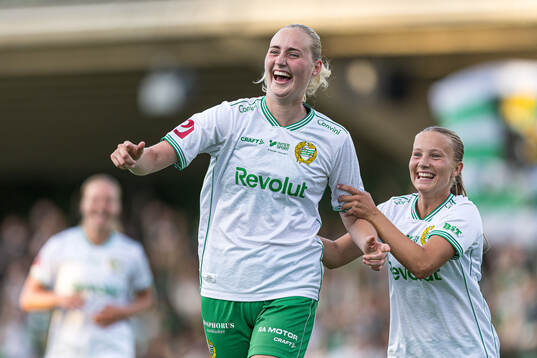 Hammarbys Emilie Bragstad jublar
