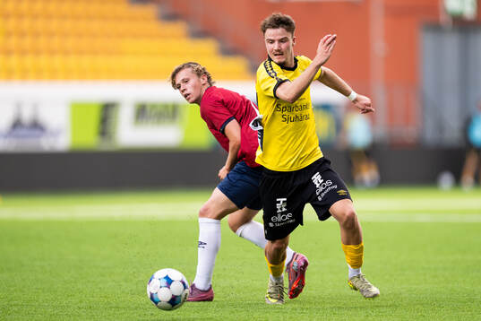 Örgrytes Calle Wiman och Elfsborgs Leo Sejdia