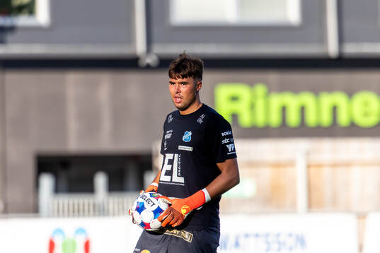 Norrbys målvakt Sebastian Banozic