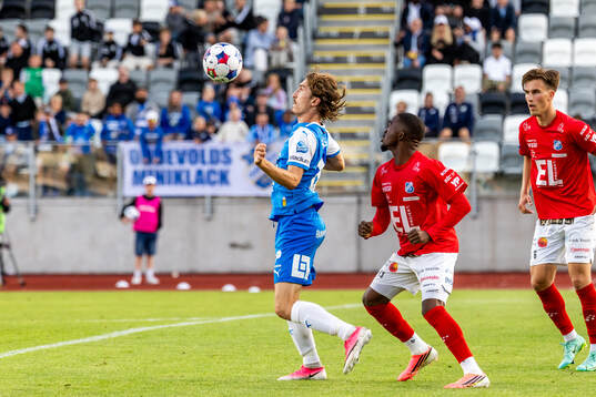Oddevolds Hugo Engström och Norrbys Ibrahim Adewale