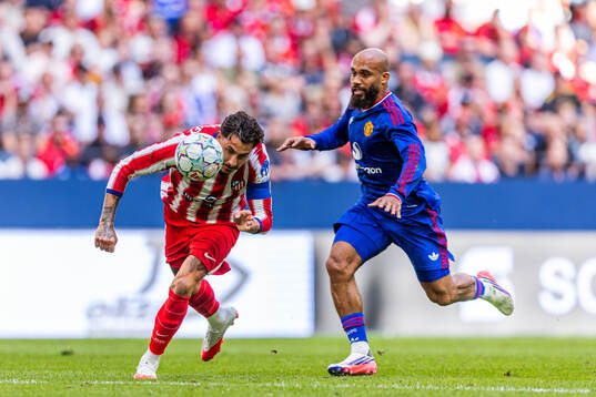 osé María Giménez of Atletico de Madrid and Bryan Mbeumo