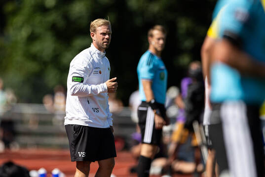 Varbergs tränare Victor Salwén
