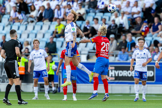 IFK Norrköpings Isak Andri Sigurgeirsson och Helsingborgs