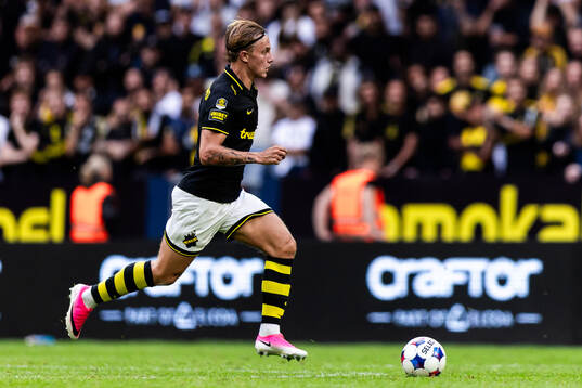 AIKs Linus Carlstrand