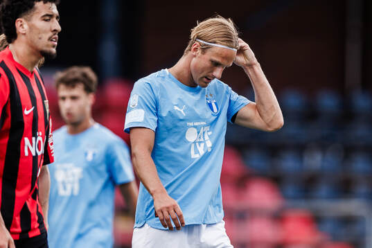 Malmö FFs Erik Botheim deppar