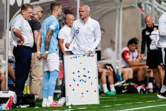 Malmö FFs Diego Garcia och huvudtränare Gaute Helstrup