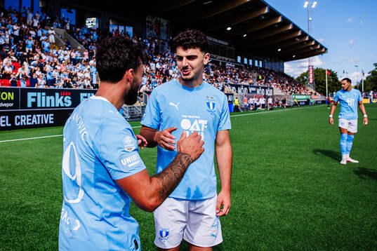 Malmö FFs Sead Haksabanovic och Bleon Kurtulus jublar