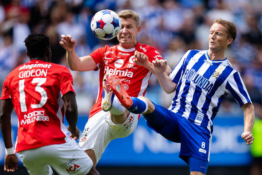Degerfors Ludvig Fritzson och IFK Göteborgs Sam Larsson