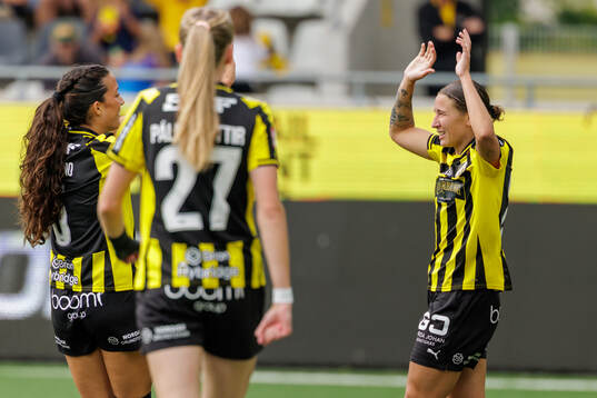 Häckens Tabitha Michelle Tindell jublar