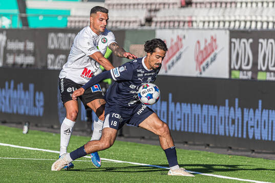 Örebros Ahmed Yasin och IFK Värnamos Arash
