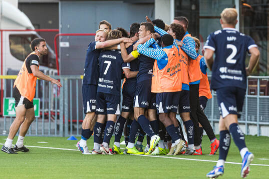 Västerås Marcus Baggesen jublar