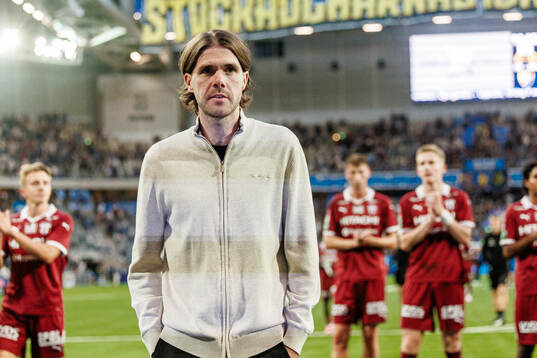 Västerås huvudtränare Alexander Rubin deppar