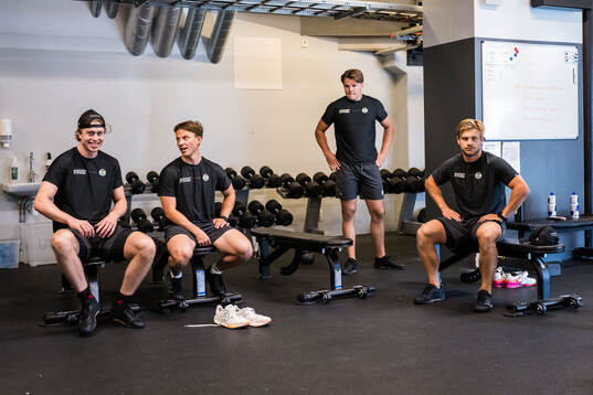 Simon Zether, Oskar Jellvik,Axel Kumlin och Leon Bristedt