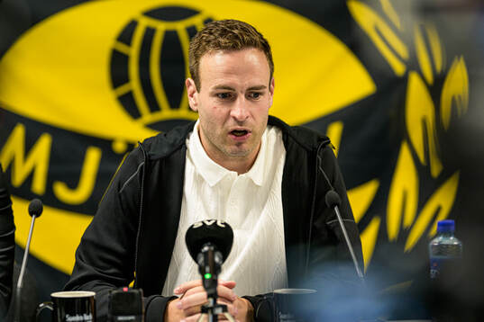 Coach Karl Marius Aksum of Mjällby at the press conference