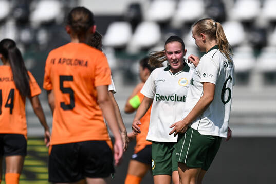 Elin Sørum of Hammarby celebrates