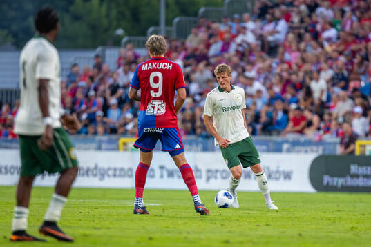 Frederik Winther of Hammarby and Patryk Makuch of Rakow