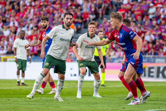 Nahir Besara of Hammarby and Oskar Repka of Rakow