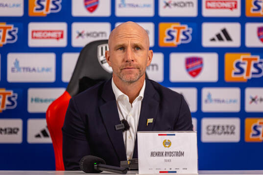 Coach Henrik Rydstrom of Hammarby