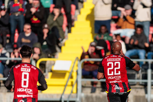 Östersunds Jabir Abdihakim Ali jublar