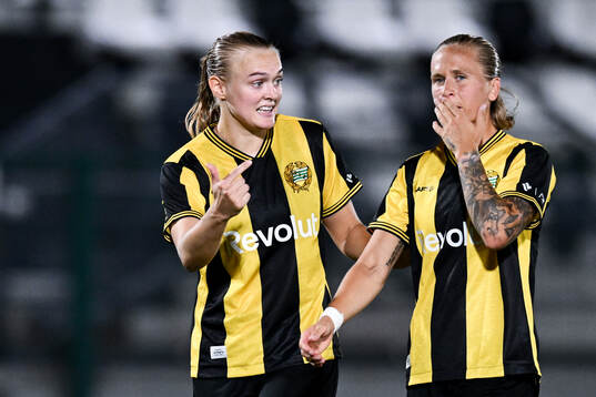 Filippa Curmark and Elin Sørum of Hammarby