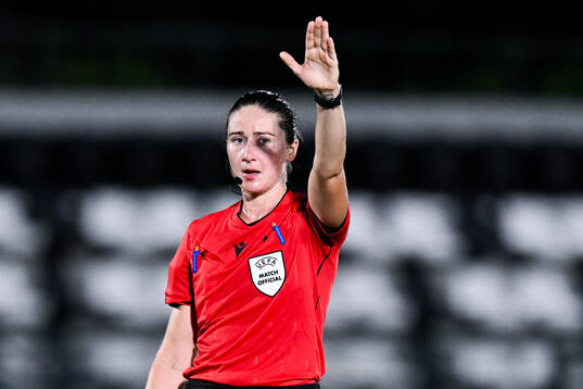 Referee Franziska Wildfeuer