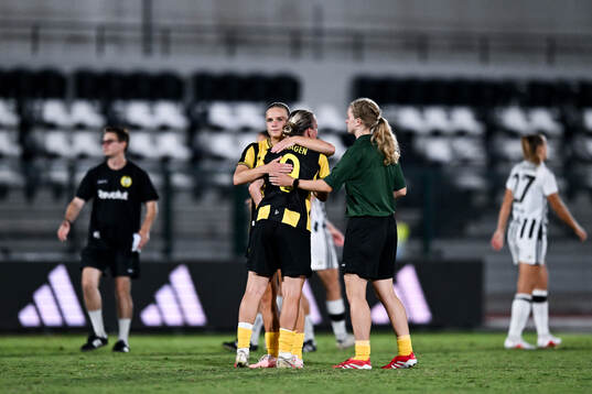 Players of Hammarby looks dejected