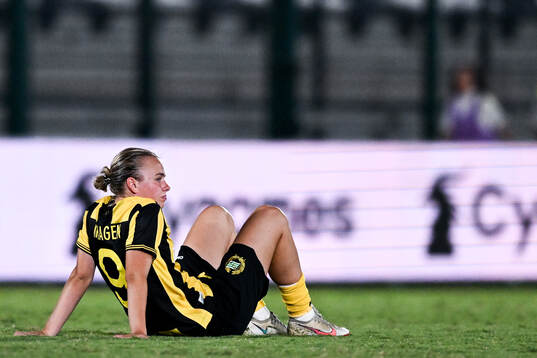 Mari Nyhagen of Hammarby  looks dejected