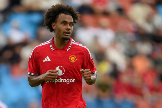 Manchester Uniteds Joshua Zirkzee