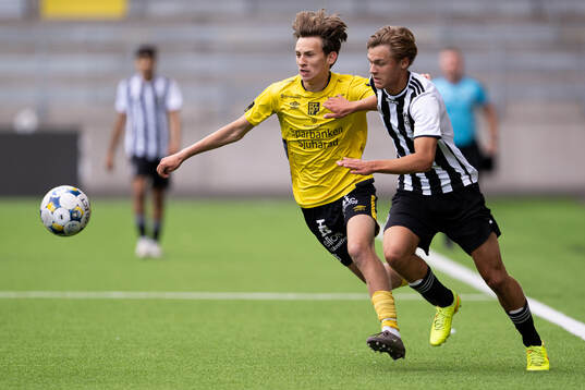 Elfsborgs Oliver Nilsson Galic och Landskronas Jakob