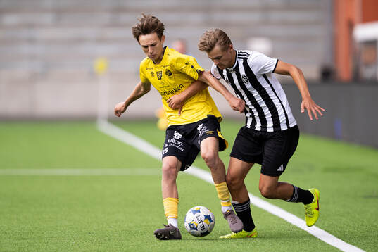 Elfsborgs Oliver Nilsson Galic och Landskronas Jakob