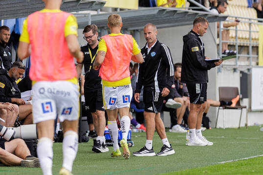 Falkenbergs tränare Christoffer Andersson