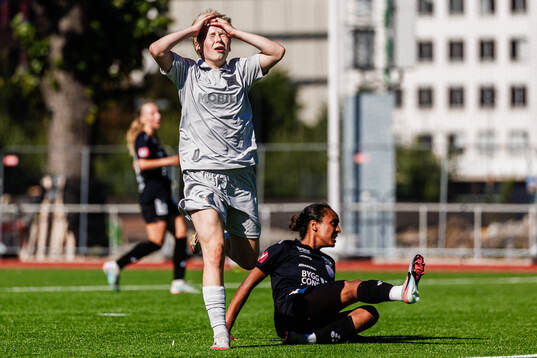Djurgårdens Olivia Ulenius deppar