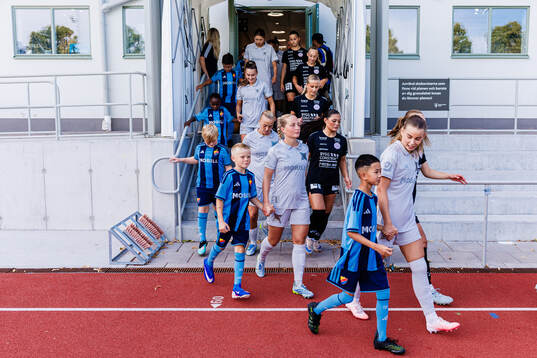 Djurgårdens Lucia Duras, Nanne Ruuskanen och Elsa Pelgander