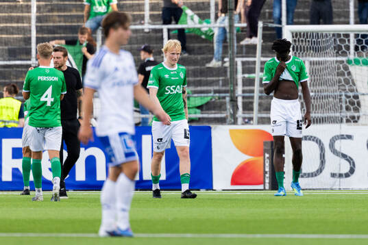 Brages Lasse Bruun Madsen och Ozor Victor Okeke deppar