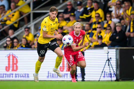 Mjällbys Ludvig Svanberg och Elfsborgs Leo Östman