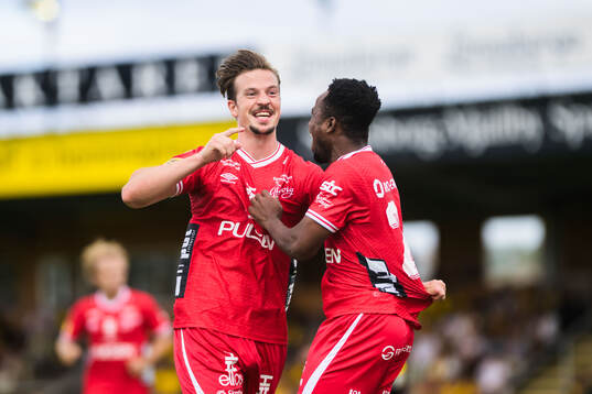 Elfsborgs Simon Olsson jublar