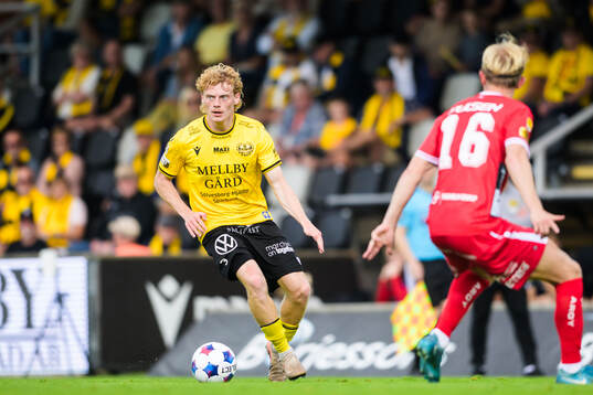 Mjällbys Martin Agnarsson och Elfsborgs Alexander Jensen