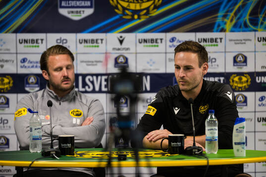 Elfsborgs manager Björn Hamberg och Mjällbys tränare