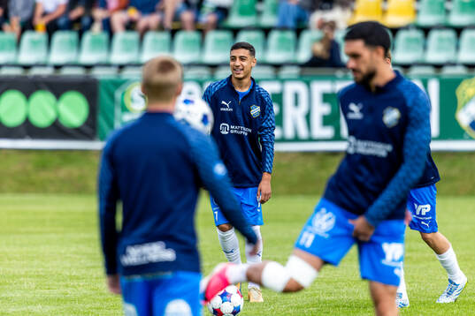 Oddevolds Ahmad-Daniel Alsaady värmer upp