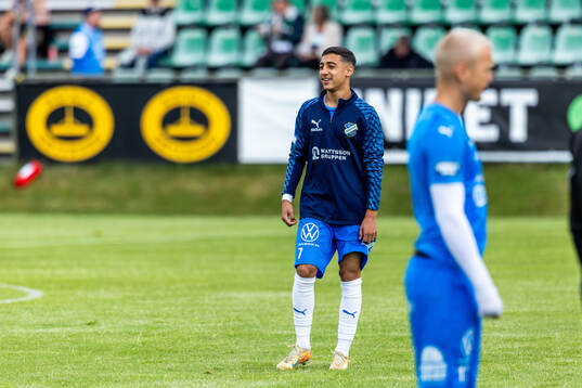 Oddevolds Ahmad-Daniel Alsaady värmer upp