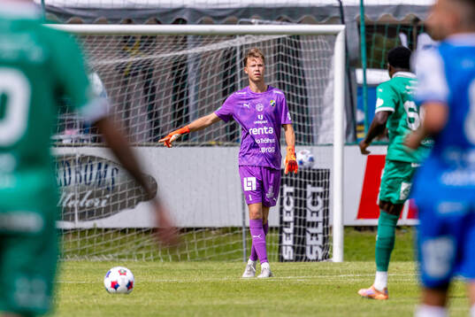 Ljungskiles målvakt Lukas Eriksson
