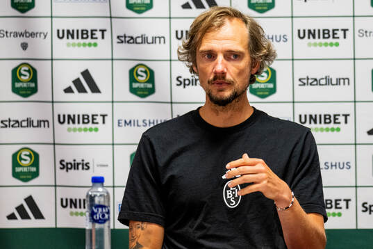 Landskronas tränare Robin Asterhed på presskonferens