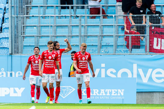 Degerfors Dijan Vukojevic jublar