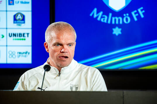 Malmö FFs huvudtränare Gaute Helstrup på en