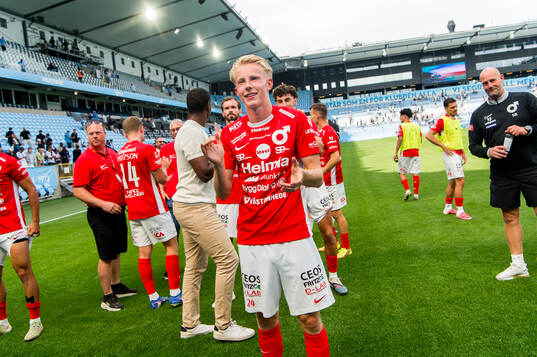 Degerfors Olle Leonardsson jublar