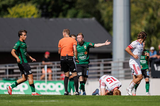 Varbergs Lucas Sibelius reagerar
