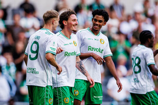 Hammarbys Victor Lind jublar
