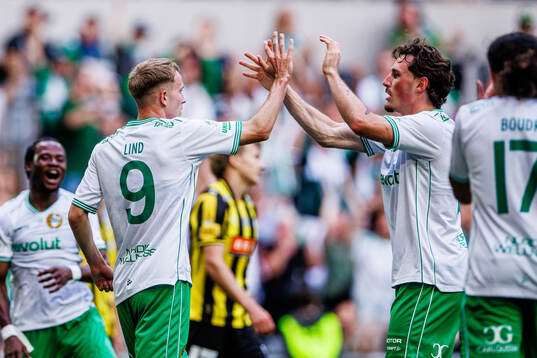 Hammarbys Victor Lind och Noah Persson jublar