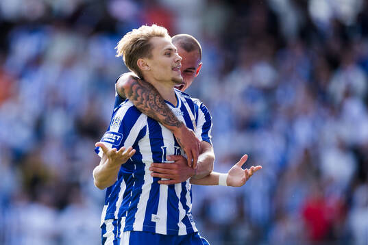 IFK Göteborgs Alfons Borén och Tiago Coimbra  jublar