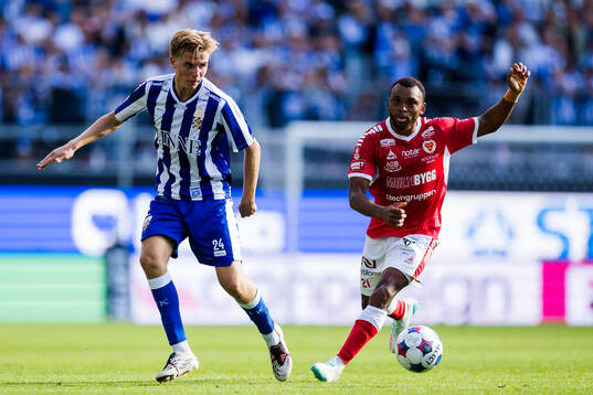 IFK Göteborgs Oliver Månsson och Kalmars Abdussalam